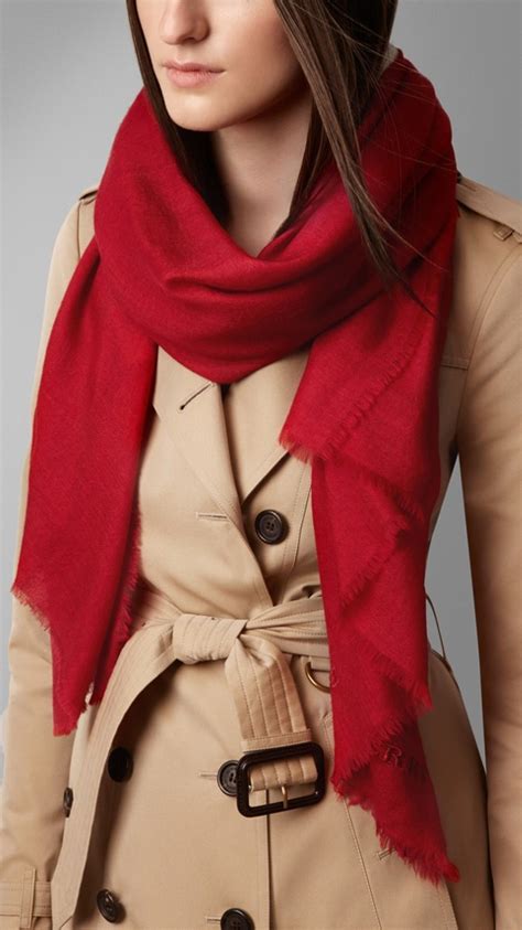 burberry scarf street|where to buy burberry scarf.